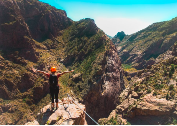 Picture of The Best Mountain Climbing Experience for Beginners near Colorado Springs